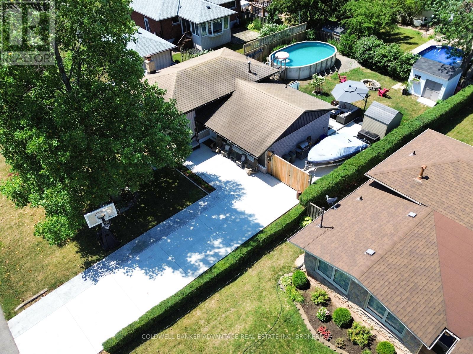 20 Karen Crescent, Grimsby (Grimsby Beach), Ontario  L3M 2E4 - Photo 45 - X12711402