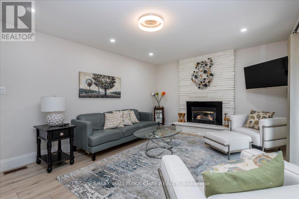 56 Marshall Street, Barrie, Ontario  L4N 3S7 - Photo 23 - S12652012