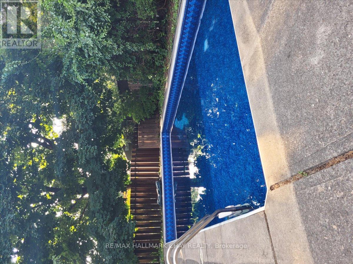 56 Marshall Street, Barrie, Ontario  L4N 3S7 - Photo 33 - S12652012