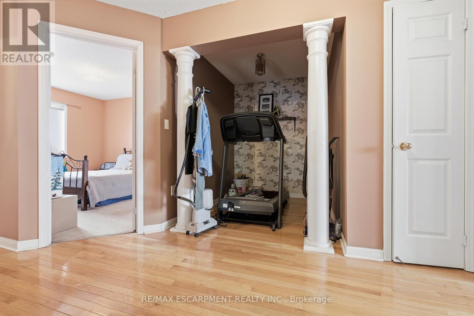 162 Panton Trail, Milton, Ontario  L9T 6K2 - Photo 17 - W12692848