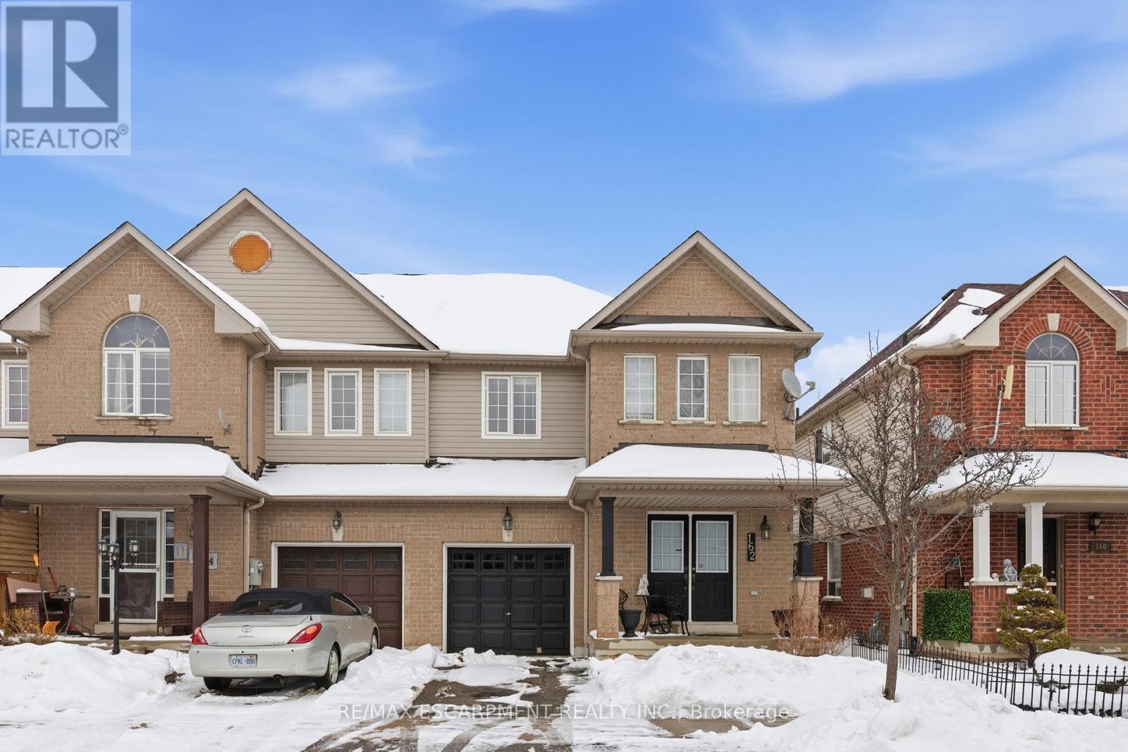 162 Panton Trail, Milton, Ontario  L9T 6K2 - Photo 2 - W12692848