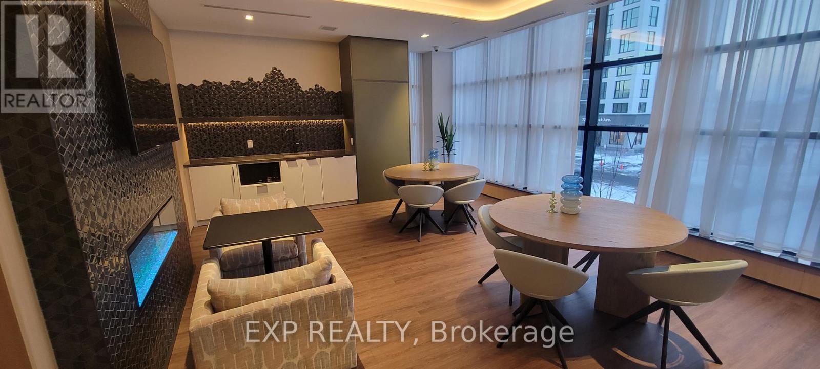 302 - 750 Whitlock Avenue, Milton, Ontario  L9E 1M4 - Photo 23 - W12707624