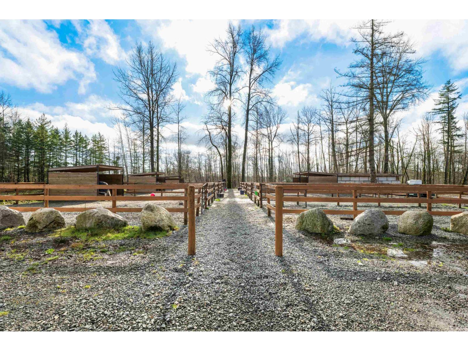 1061 216 Street, Langley, British Columbia  V2Z 1R3 - Photo 26 - R3078007