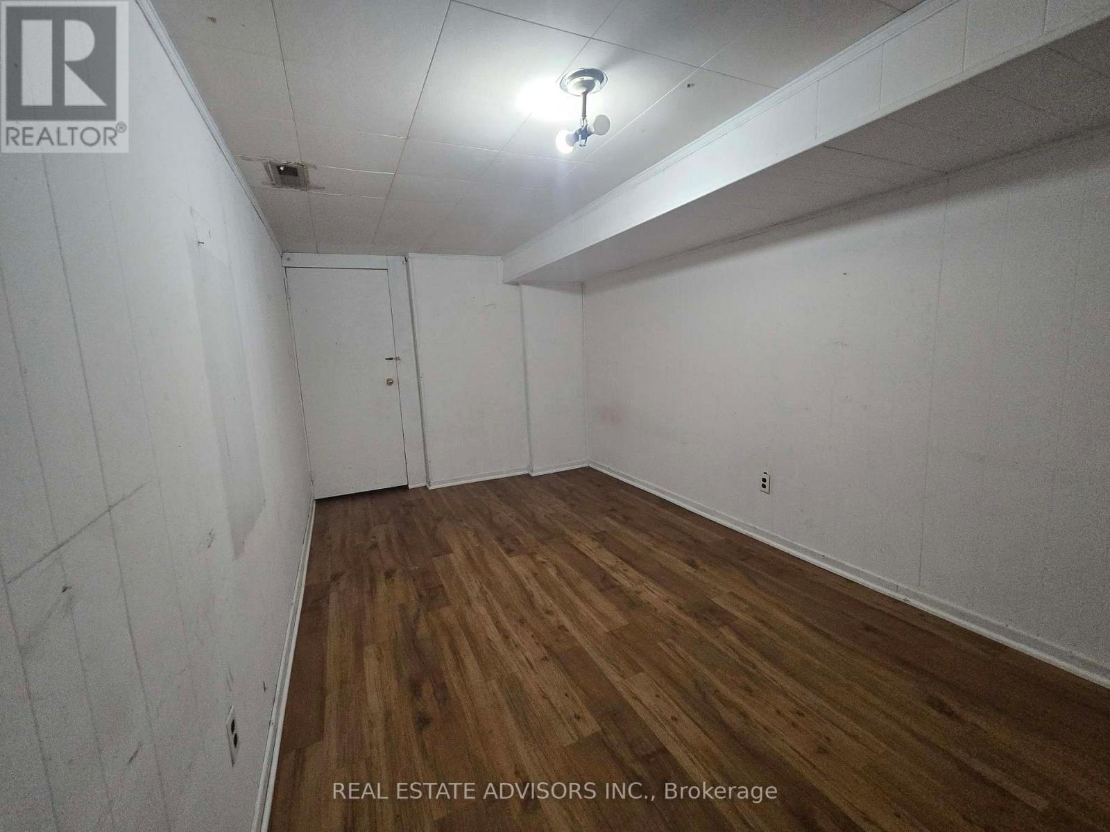 8 Virgilwood Drive, Toronto, Ontario  M2R 2B1 - Photo 22 - C12711314