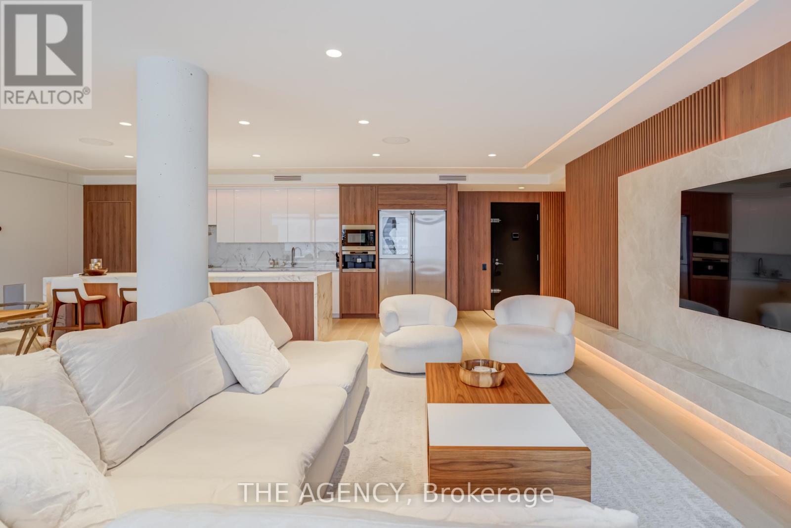 Ph1105 - 75 Portland Street, Toronto, Ontario  M5V 2M9 - Photo 4 - C12711336