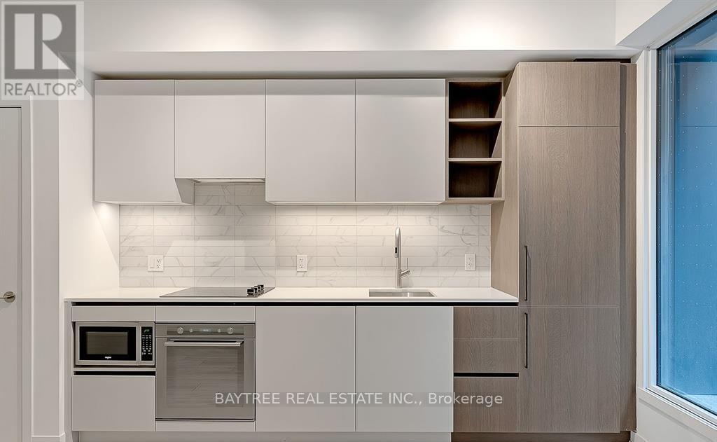 617 - 55 MERCER STREET, Toronto, Ontario