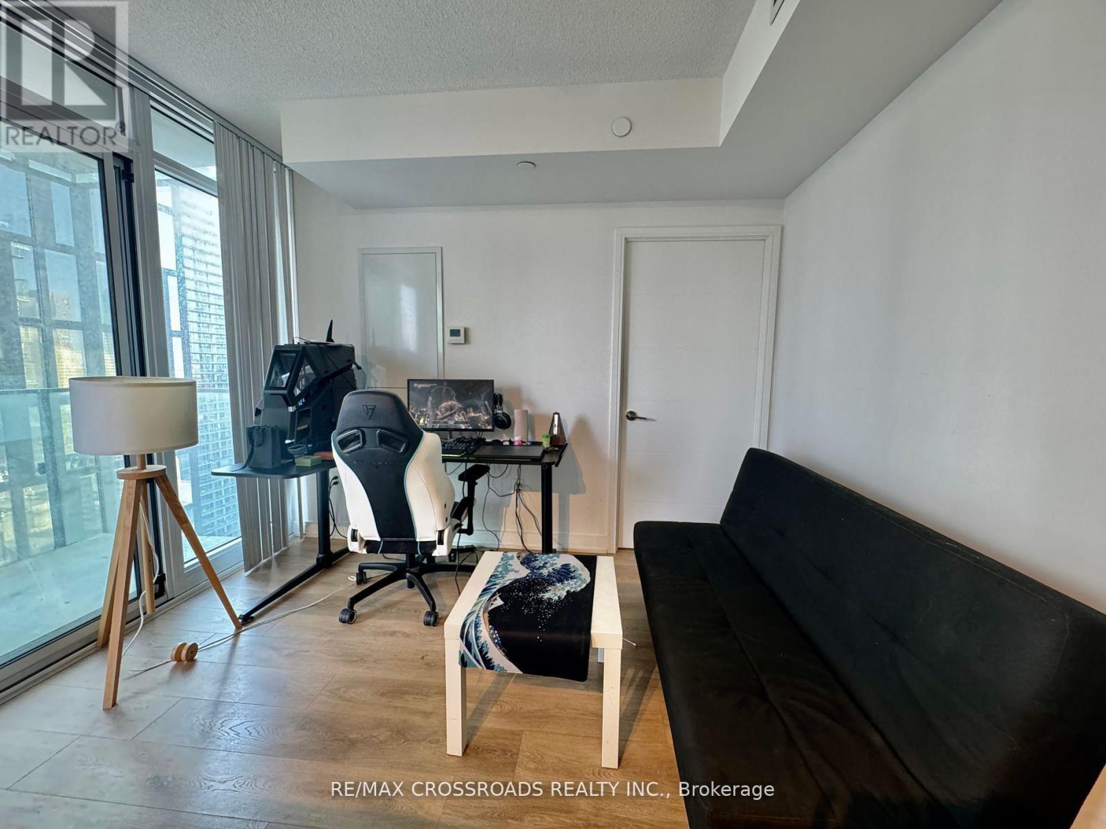 3711 - 50 Wellesley Street E, Toronto, Ontario  M4Y 0C8 - Photo 5 - C12711404