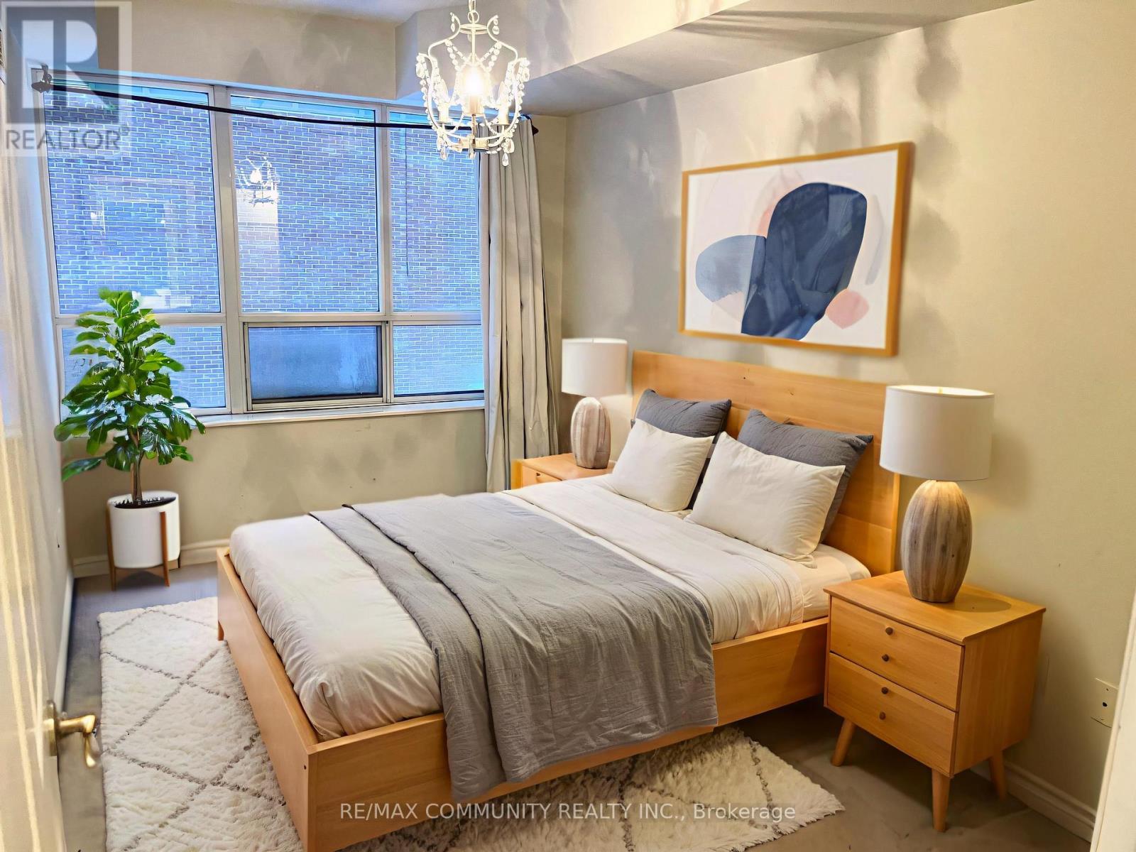 230 - 250 Wellington Street W, Toronto, Ontario  M5V 3P6 - Photo 15 - C12711410