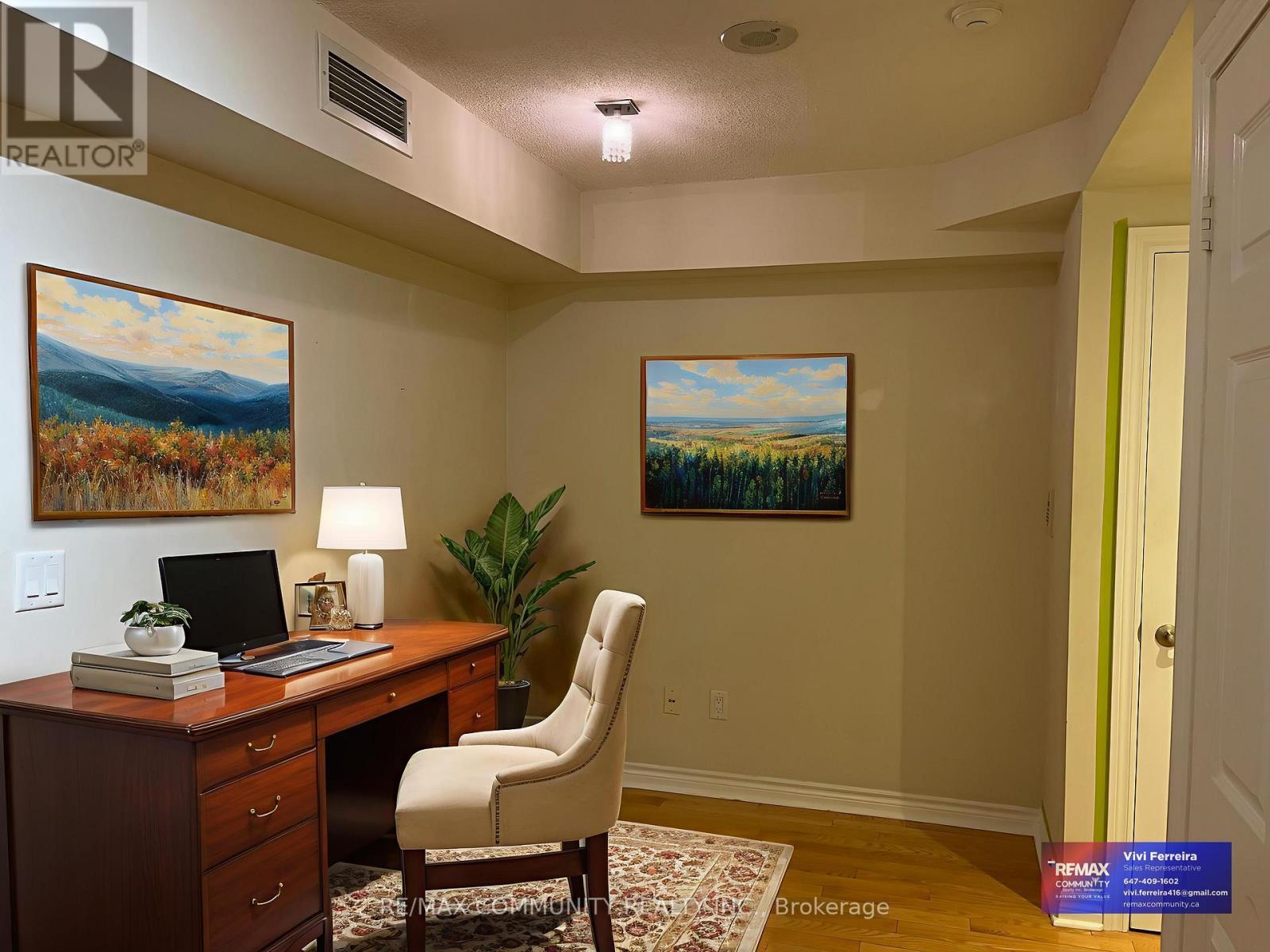 230 - 250 Wellington Street W, Toronto, Ontario  M5V 3P6 - Photo 4 - C12711410