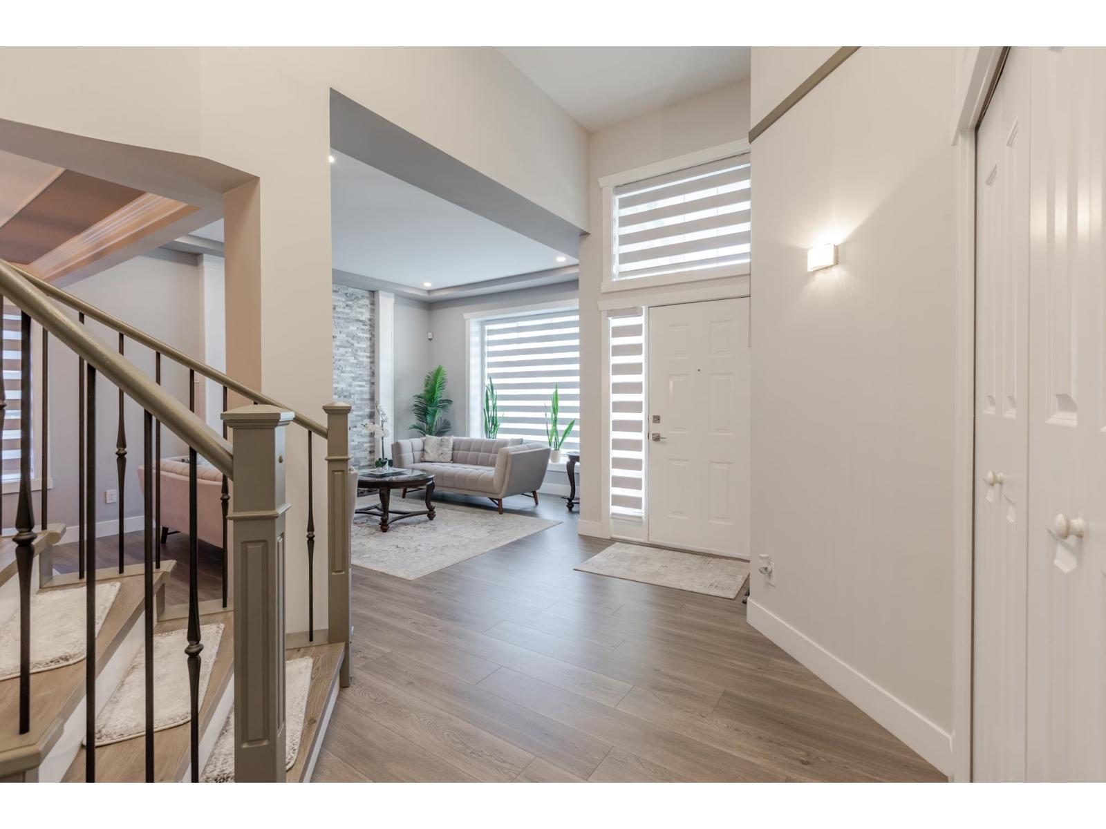 11060 158b Street, Surrey, British Columbia  V4N 5E9 - Photo 3 - R3075162