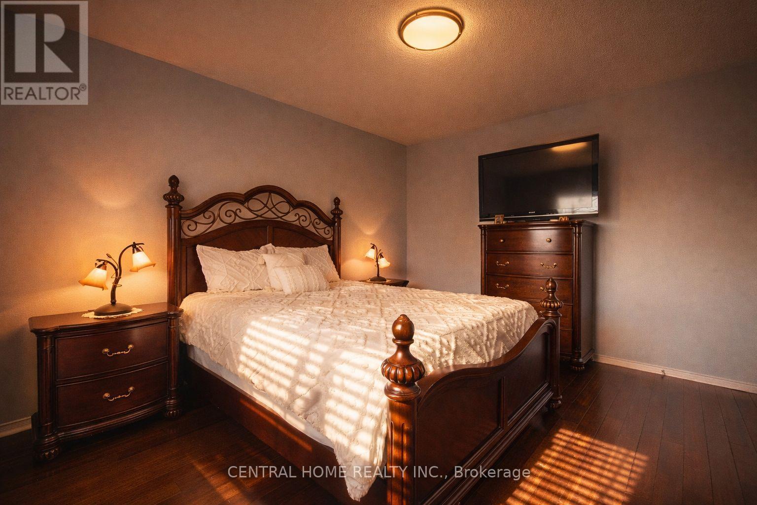 401 Cranston Park Avenue, Vaughan, Ontario  L6A 2R8 - Photo 13 - N12711294