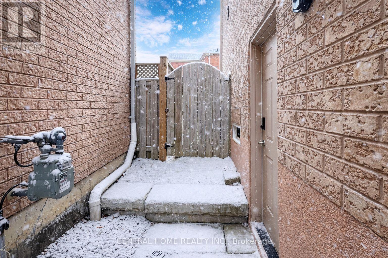 401 Cranston Park Avenue, Vaughan, Ontario  L6A 2R8 - Photo 30 - N12711294