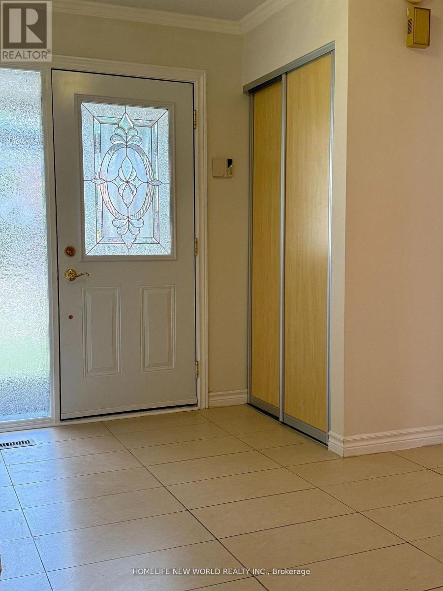 106 Morrison Crescent, Markham, Ontario  L3R 9K8 - Photo 3 - N12711332