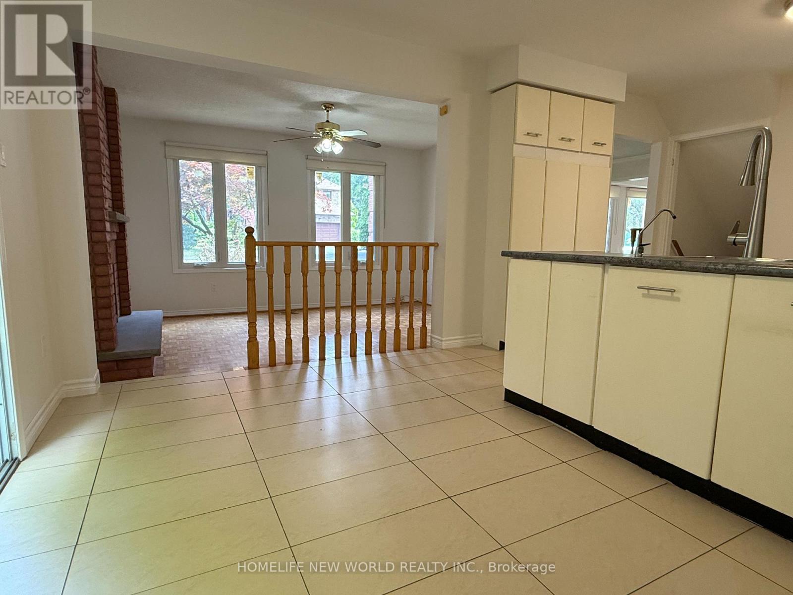 106 Morrison Crescent, Markham, Ontario  L3R 9K8 - Photo 7 - N12711332