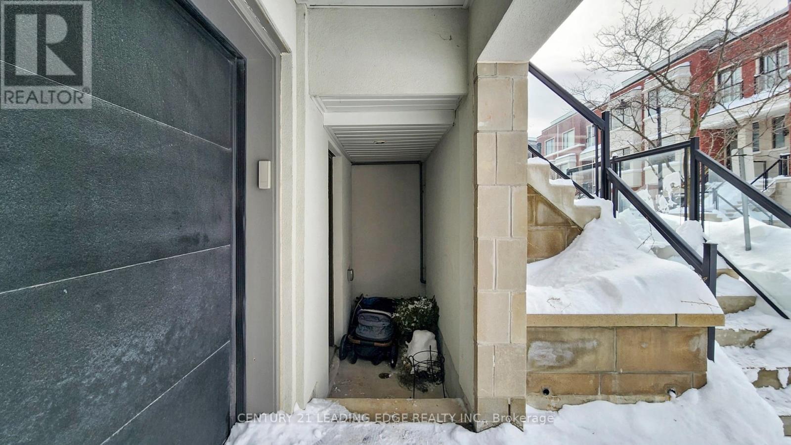 42 Genuine Lane, Richmond Hill, Ontario  L4B 0E5 - Photo 2 - N12711358