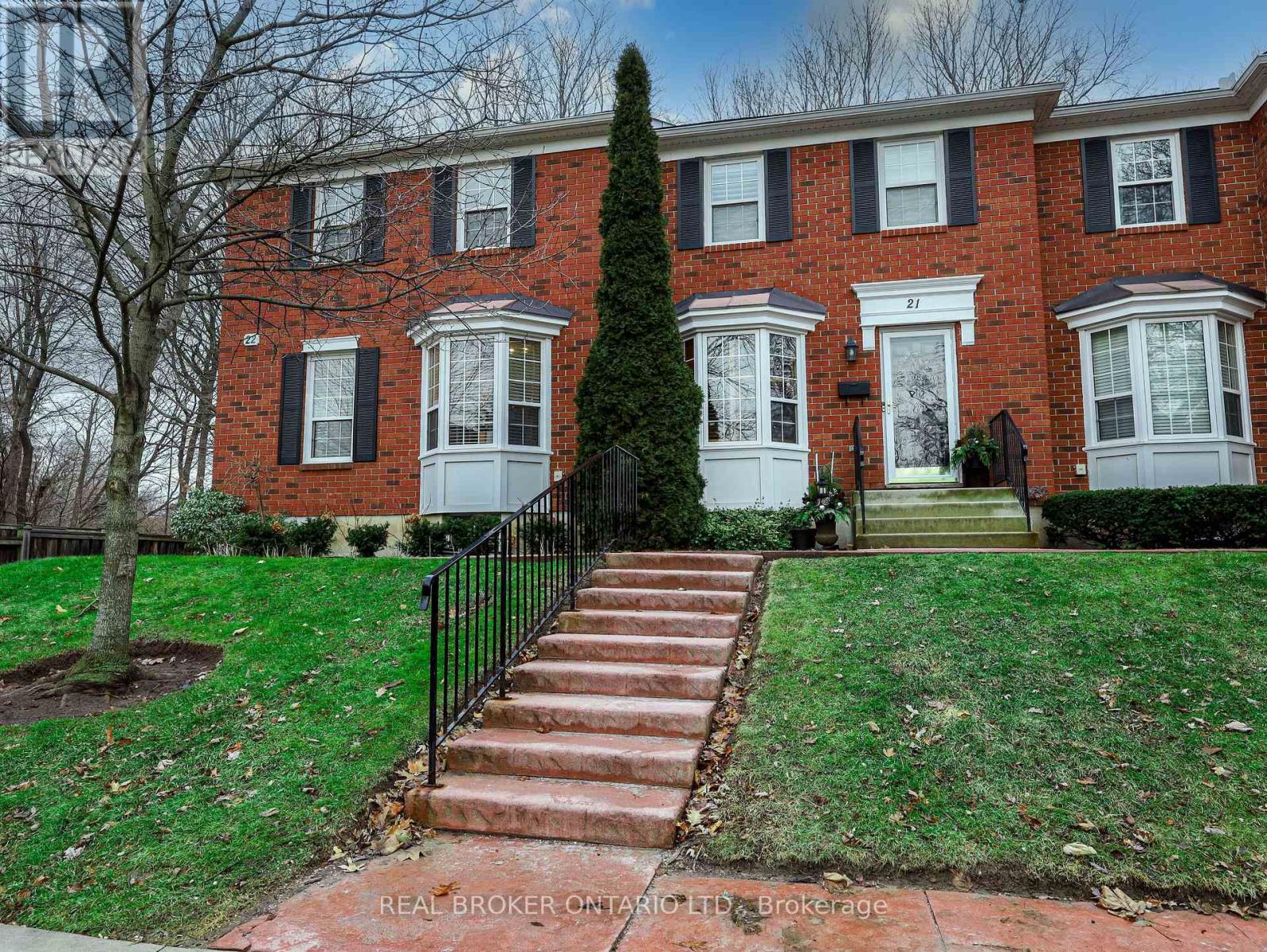 22a - 2390 Woodward Avenue, Burlington, Ontario  L7R 1T9 - Photo 2 - W12711378