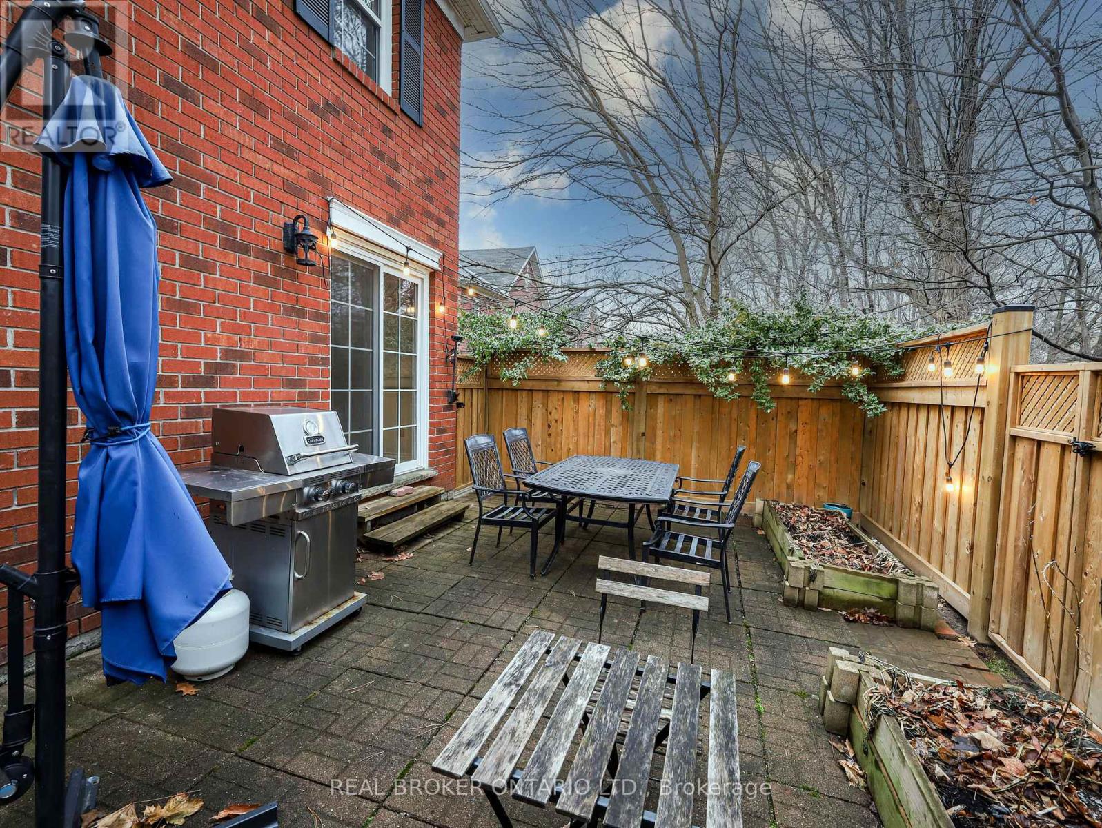 22a - 2390 Woodward Avenue, Burlington, Ontario  L7R 1T9 - Photo 4 - W12711378