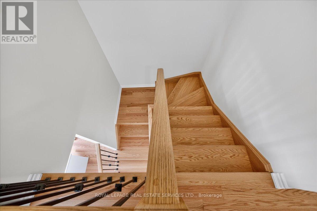 Upper - 5946 Saigon Street, Mississauga, Ontario  L5V 0E9 - Photo 16 - W12711386