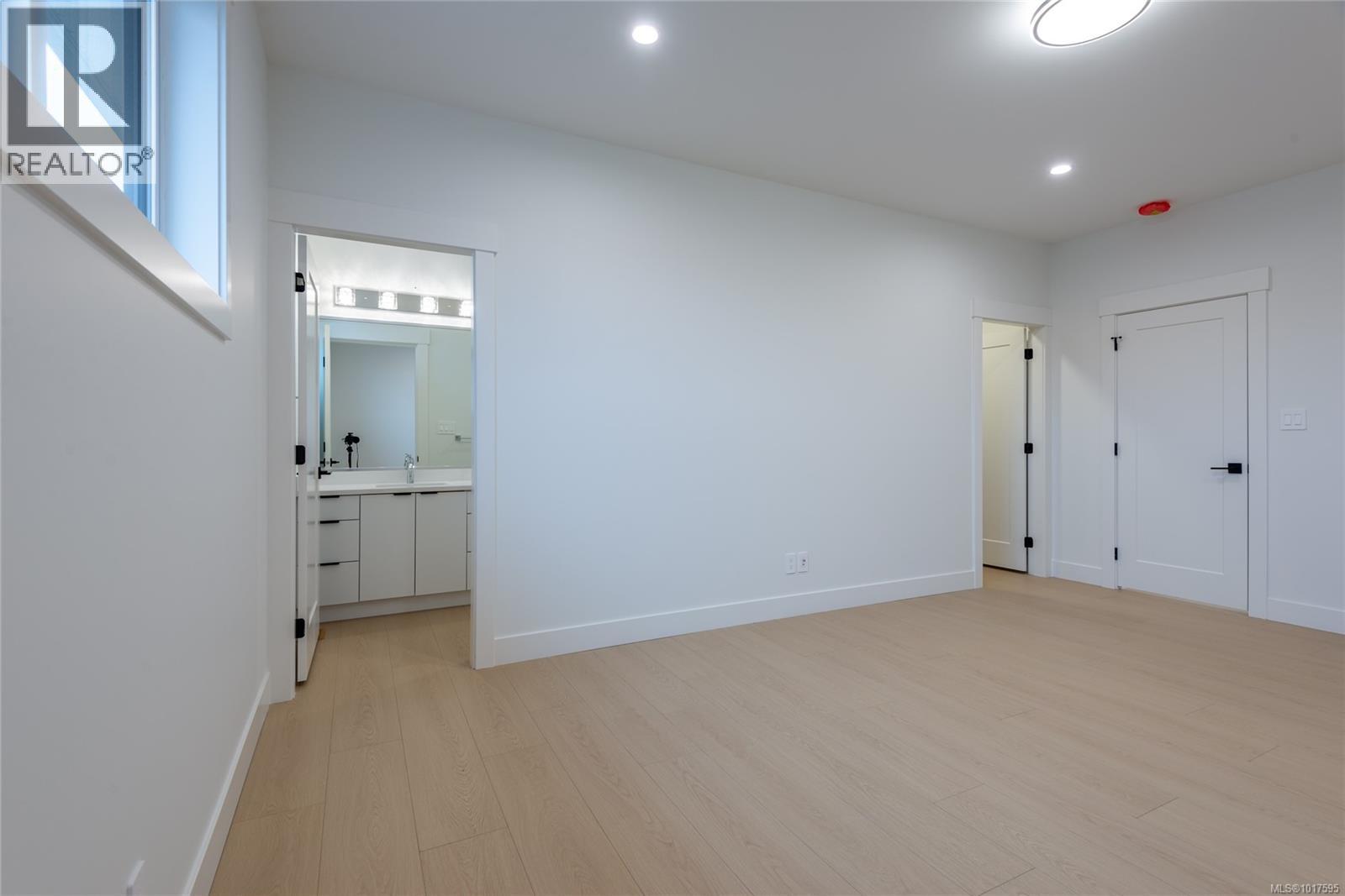 748 Beaver Creek Blvd, Campbell River, British Columbia  V9H 0G4 - Photo 40 - 1017595