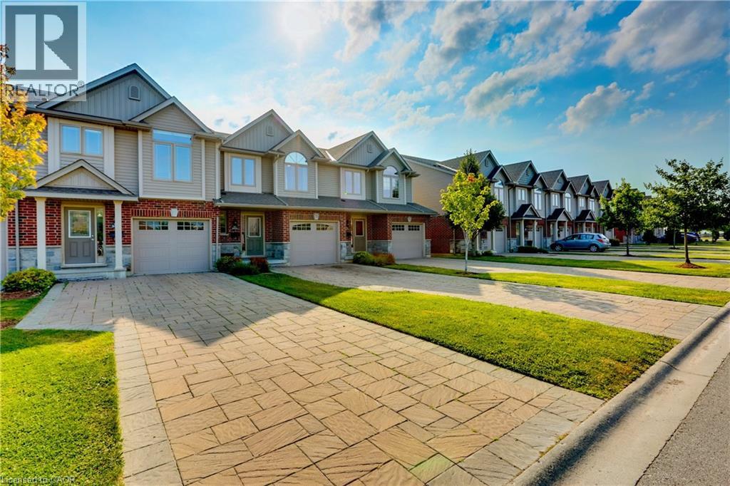 3423 Castle Rock Place Unit# 10, London, Ontario  N6L 0C8 - Photo 2 - 40766893