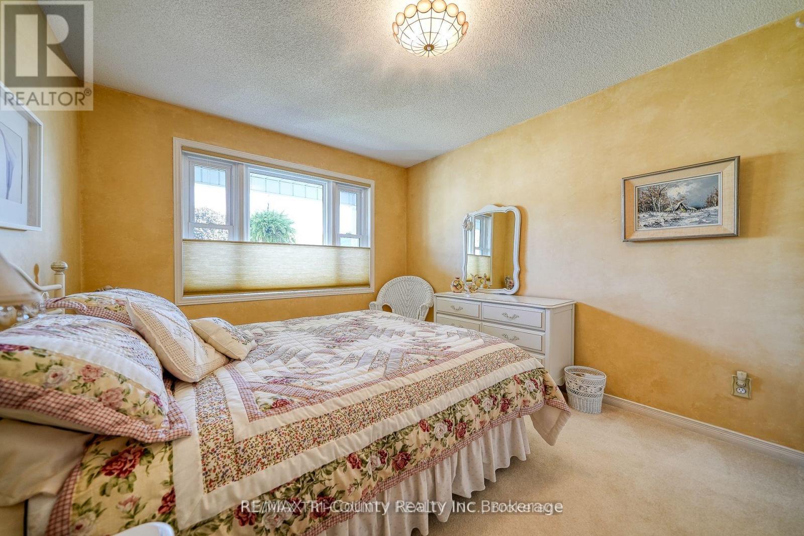 18 Wilkins Crescent, Tillsonburg, Ontario  N4G 5M6 - Photo 29 - X12711454