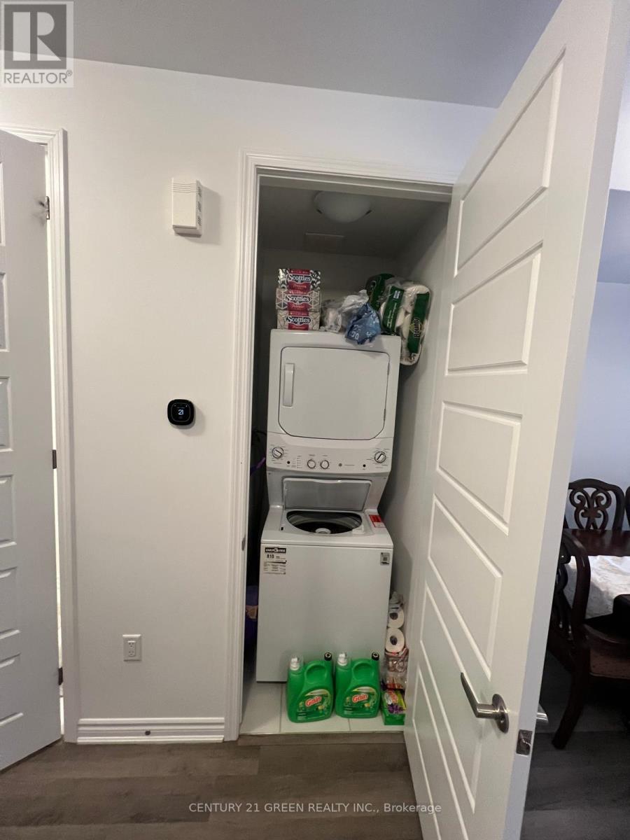 39 Keppel Circle, Brampton, Ontario  L7A 5K6 - Photo 23 - W12705100