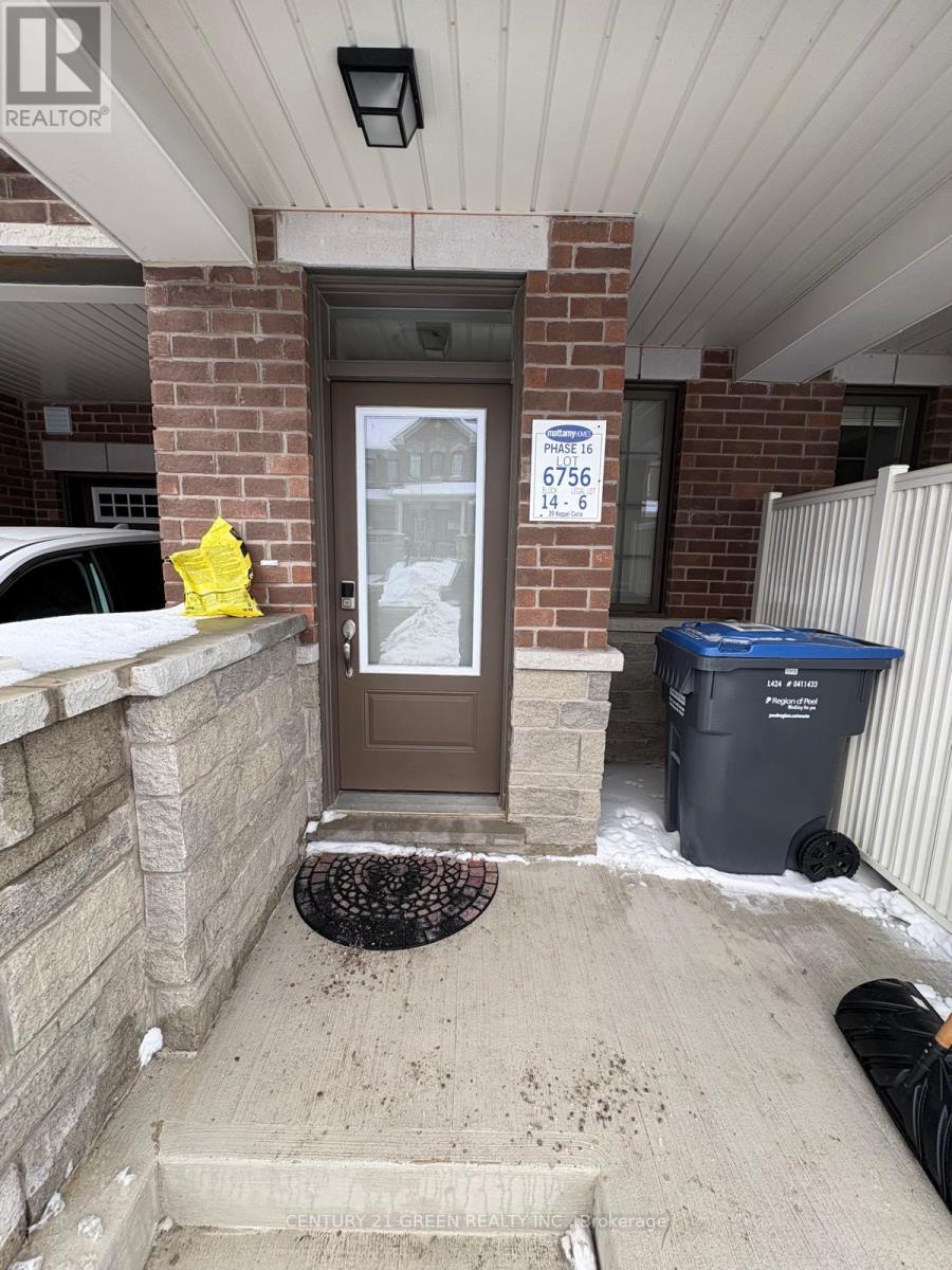 39 Keppel Circle, Brampton, Ontario  L7A 5K6 - Photo 3 - W12705100