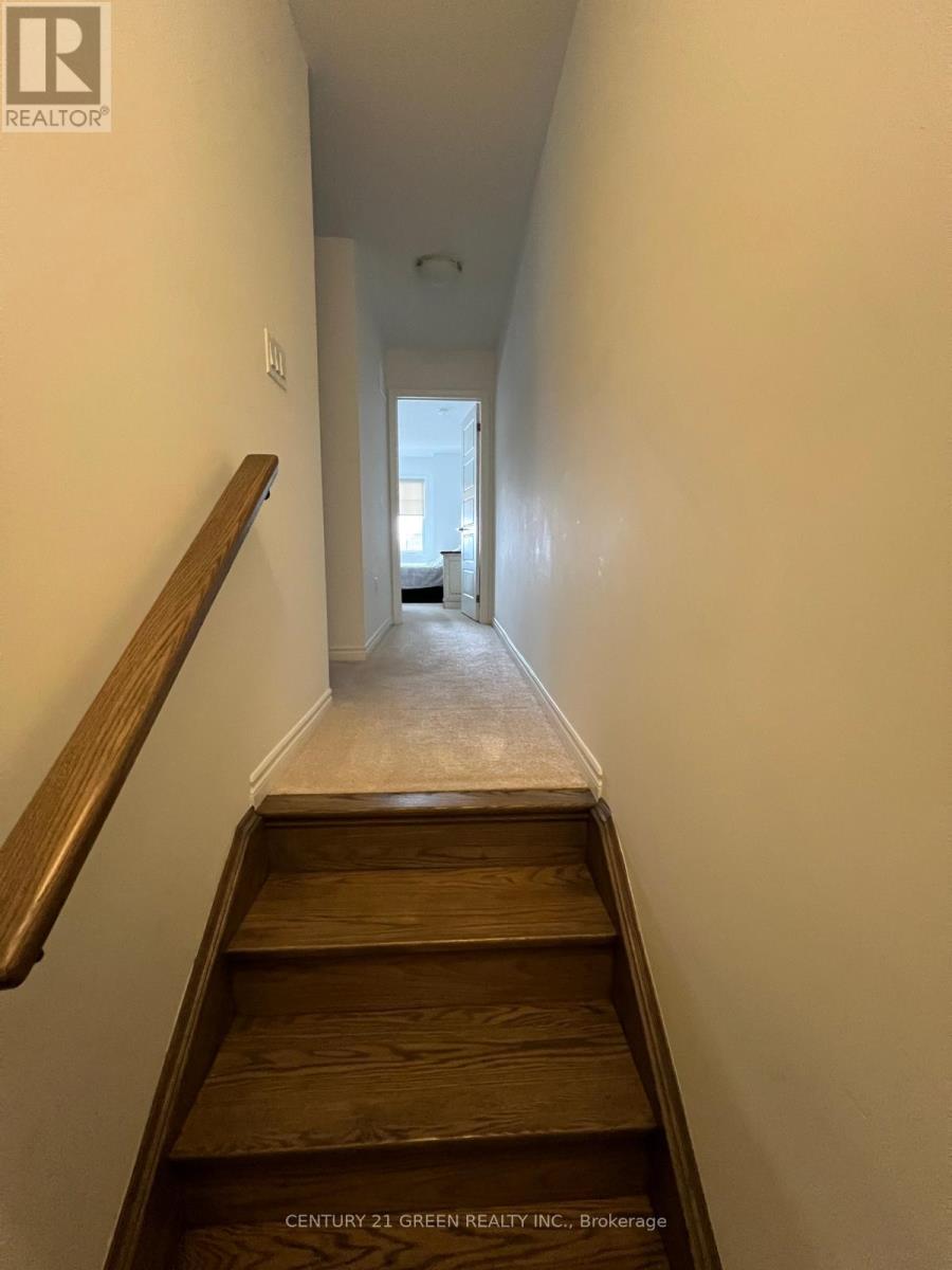 39 Keppel Circle, Brampton, Ontario  L7A 5K6 - Photo 25 - W12705100