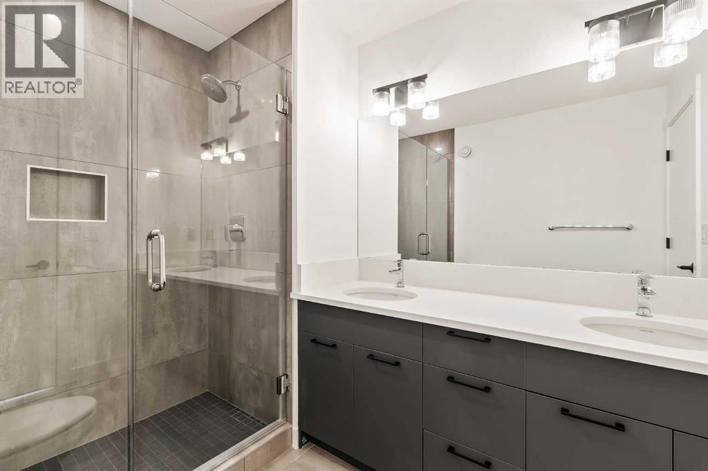 2533 Sovereign Crescent Sw, Calgary, Alberta  T3C 3Y3 - Photo 16 - A2279495