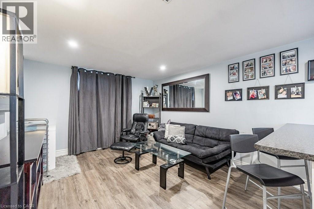 419 Talbot Street, Hamilton, Ontario  L8H 6T6 - Photo 22 - 40799648