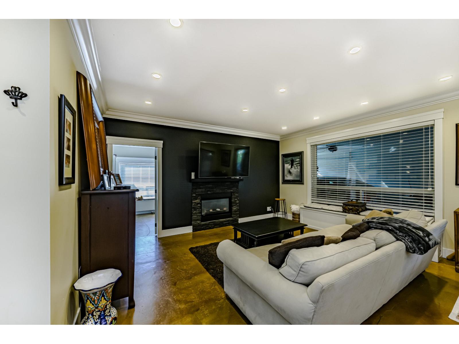 11125 155 Street, Surrey, British Columbia  V3R 0W6 - Photo 12 - R3081035