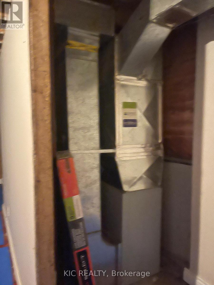 11 Spruce Street, Asphodel-Norwood, Ontario  K0L 2V0 - Photo 11 - X12711464