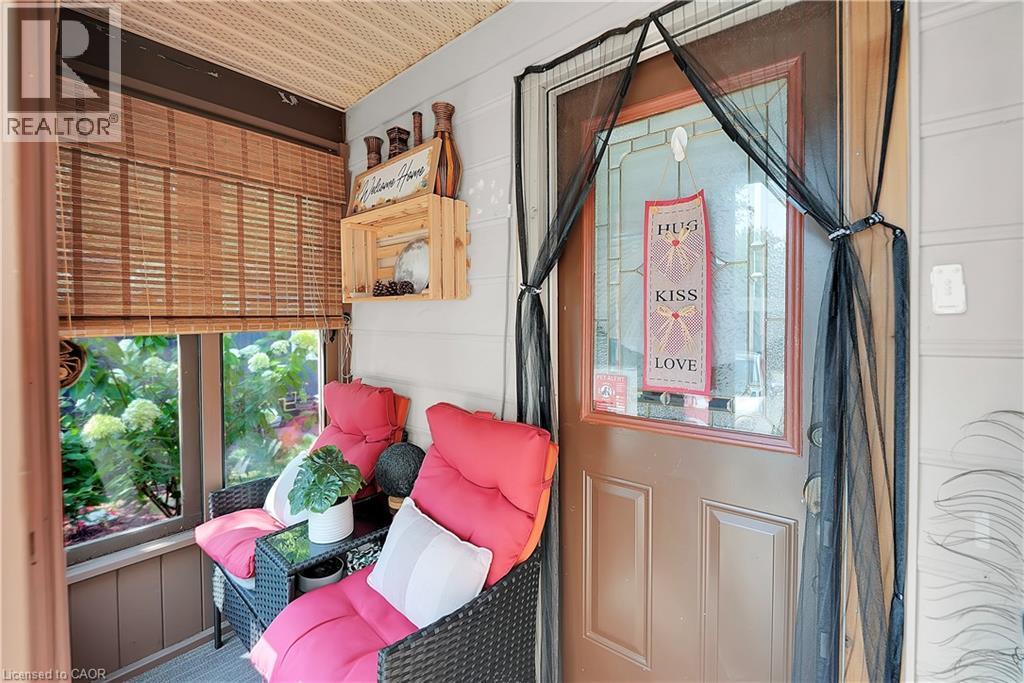 4595 Martha Lane, Beamsville, Ontario  L3J 0W1 - Photo 2 - 40760011