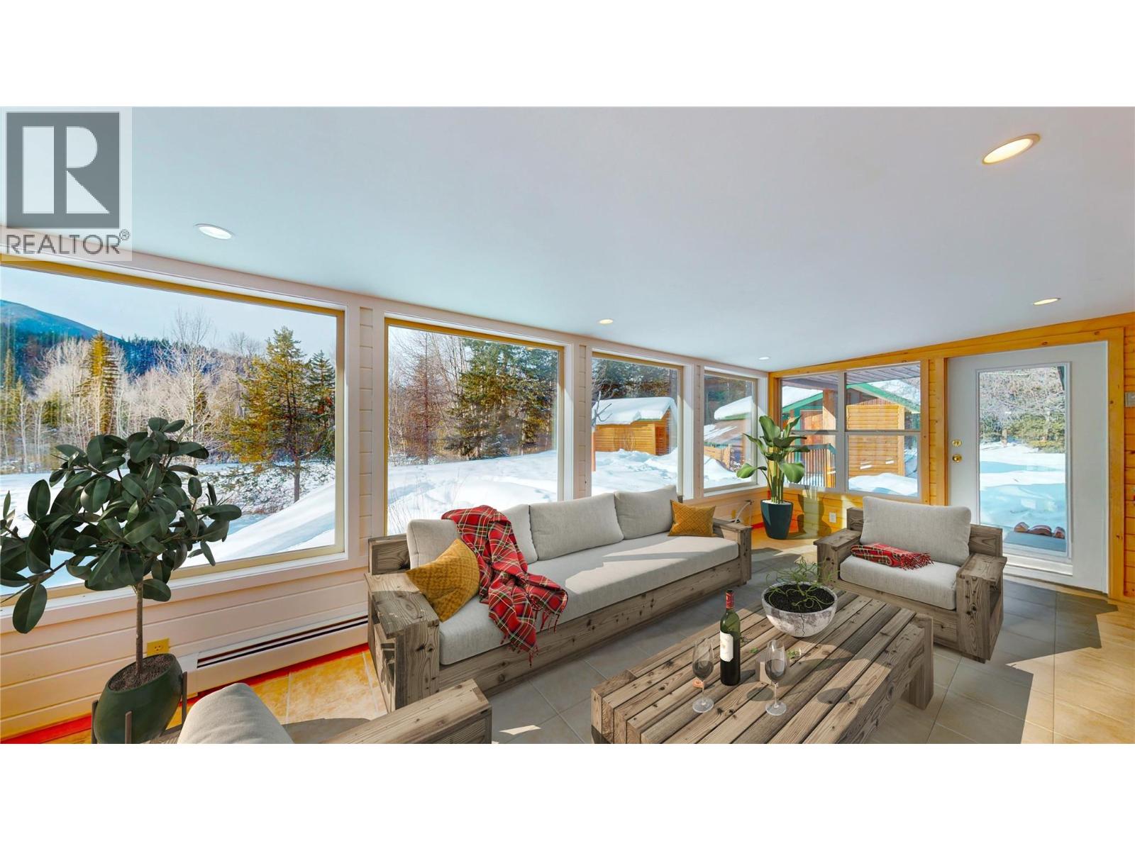 1896 St. Mary Lake Road, Kimberley, British Columbia  V1A 3K4 - Photo 8 - 10367026