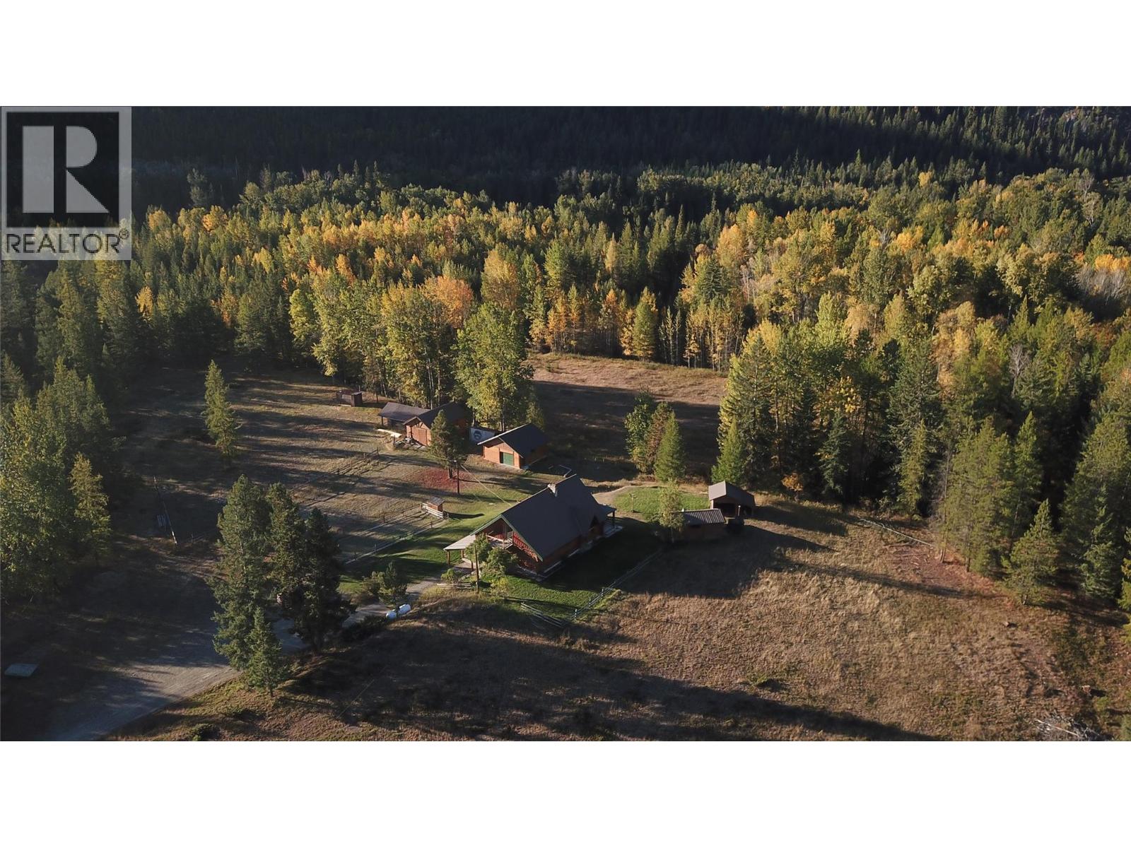 1896 St. Mary Lake Road, Kimberley, British Columbia  V1A 3K4 - Photo 3 - 10367026