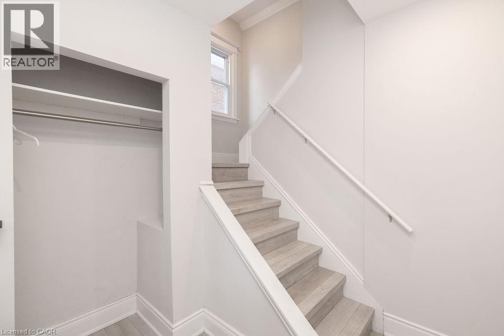 22 Prospect Street S Unit# 2, Hamilton, Ontario  L8M 2Z1 - Photo 32 - 40798958