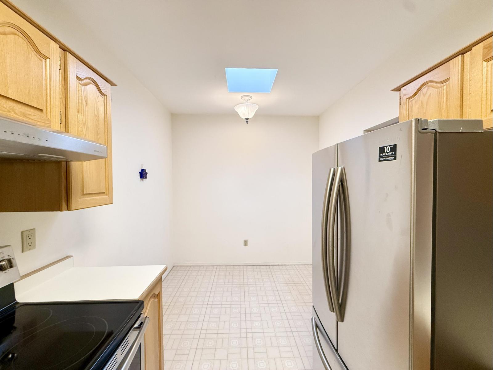 301 15300 17 Avenue, Surrey, British Columbia  V4A 8Y6 - Photo 17 - R3080905