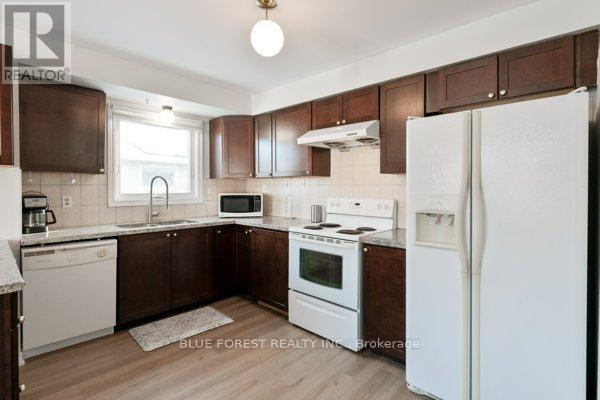 27 Ardsley Road, London North, Ontario  N6G 3J4 - Photo 13 - X12711448