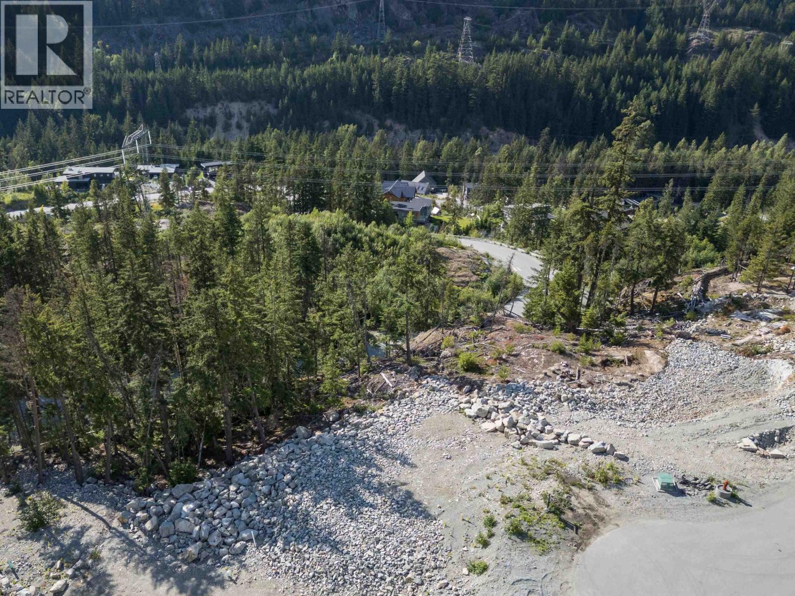 9377 Flicker Way, Whistler, British Columbia  V8E 1M1 - Photo 6 - R3080957