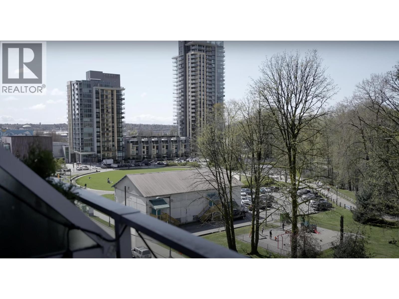 608 680 Seylynn Crescent, North Vancouver, British Columbia  V7J 0B5 - Photo 8 - R3080930