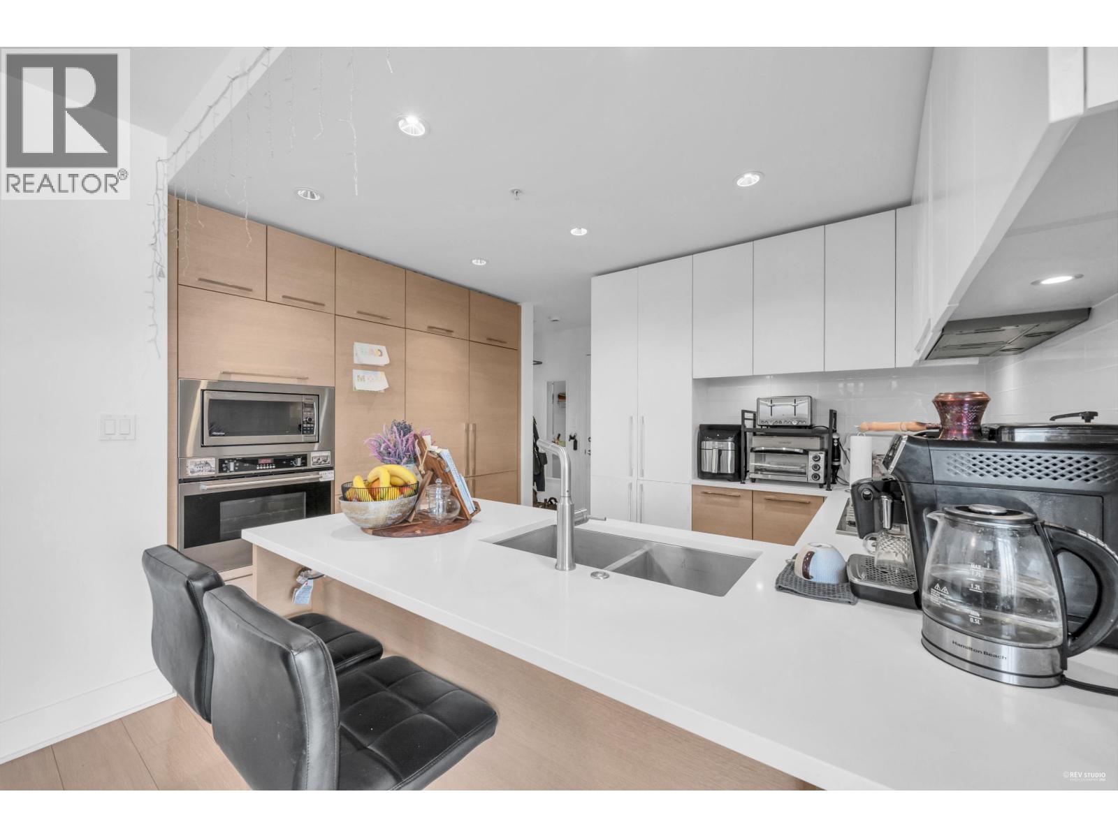 1807 1188 Pinetree Way, Coquitlam, British Columbia  V3B 0K9 - Photo 4 - R3080940