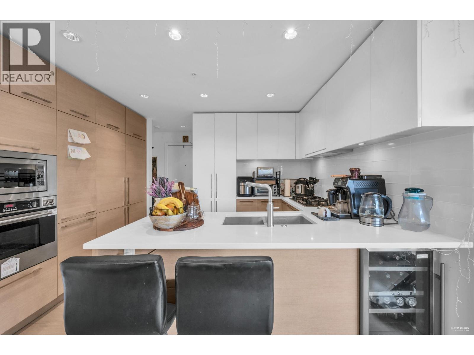 1807 1188 Pinetree Way, Coquitlam, British Columbia  V3B 0K9 - Photo 5 - R3080940