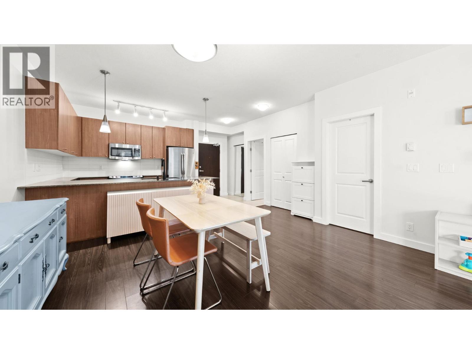 108 250 Francis Way, New Westminster, British Columbia  V3L 0E6 - Photo 12 - R3080947