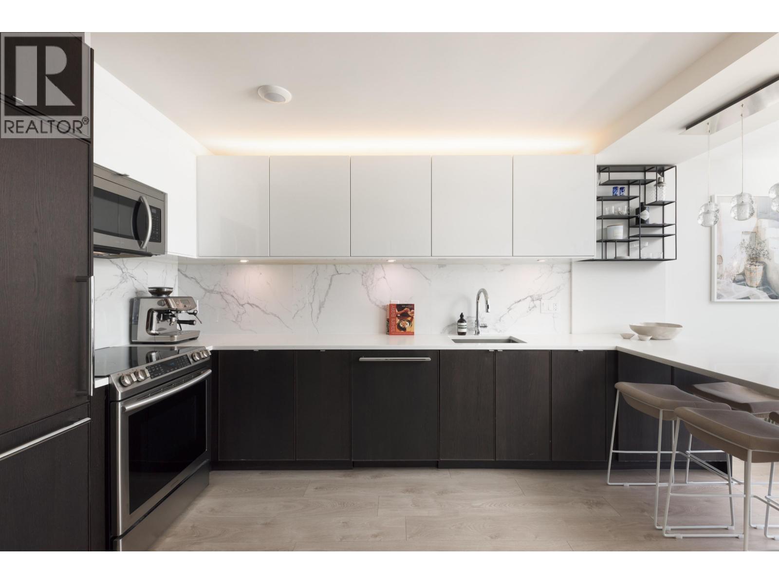 1916 938 Smithe Street, Vancouver, British Columbia  V6Z 3H8 - Photo 3 - R3080954