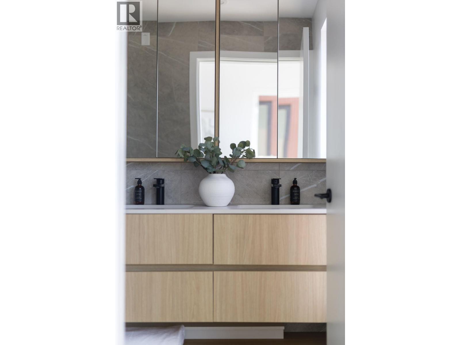 213 715 W 49th Avenue, Vancouver, British Columbia  V5Z 0L1 - Photo 21 - R3080975