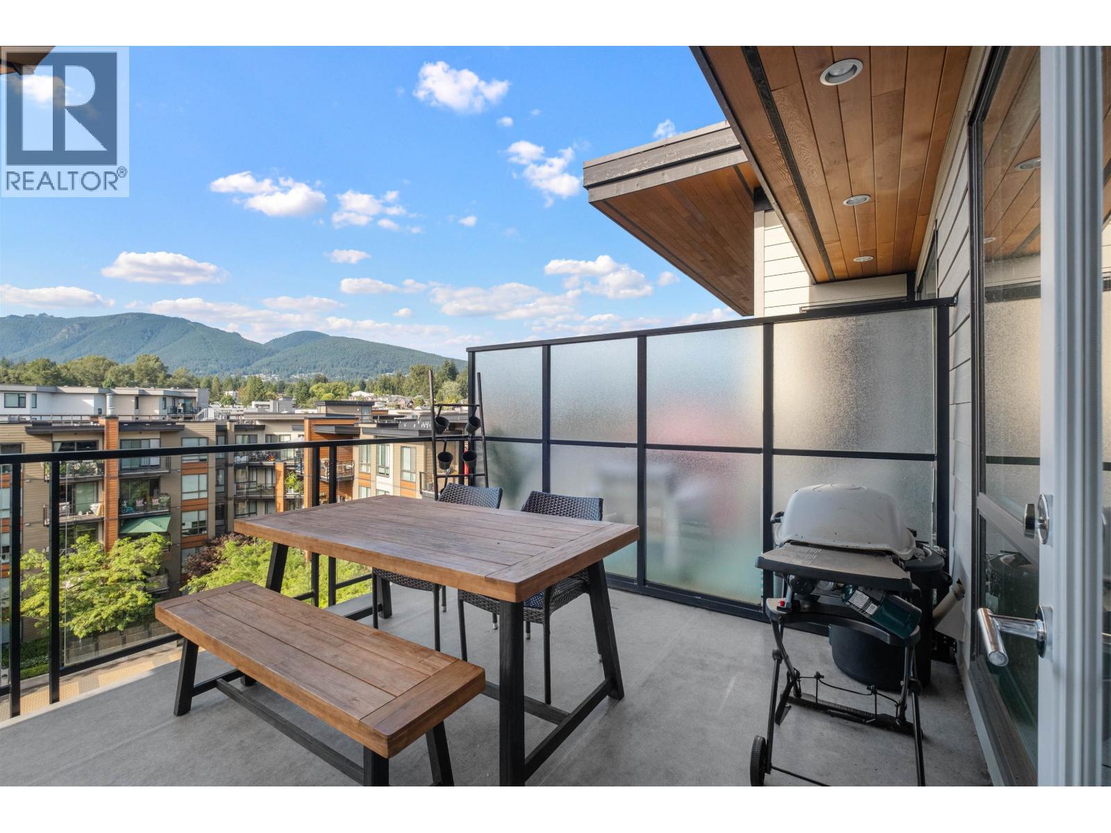 605 719 W 3rd Street, North Vancouver, British Columbia  V7M 0E7 - Photo 10 - R3080985