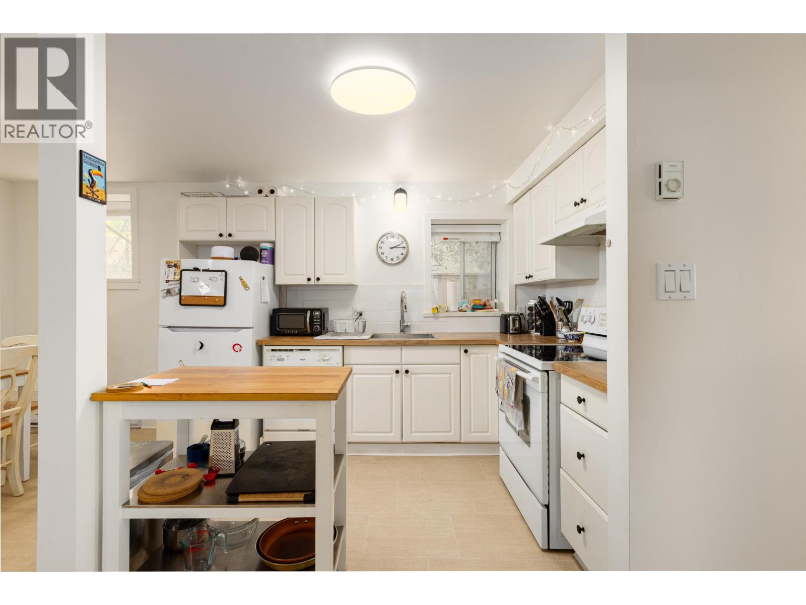 1231 Cloverley Street, North Vancouver, British Columbia  V7L 1N7 - Photo 21 - R3080937