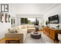 1231 CLOVERLEY STREET, North Vancouver, British Columbia