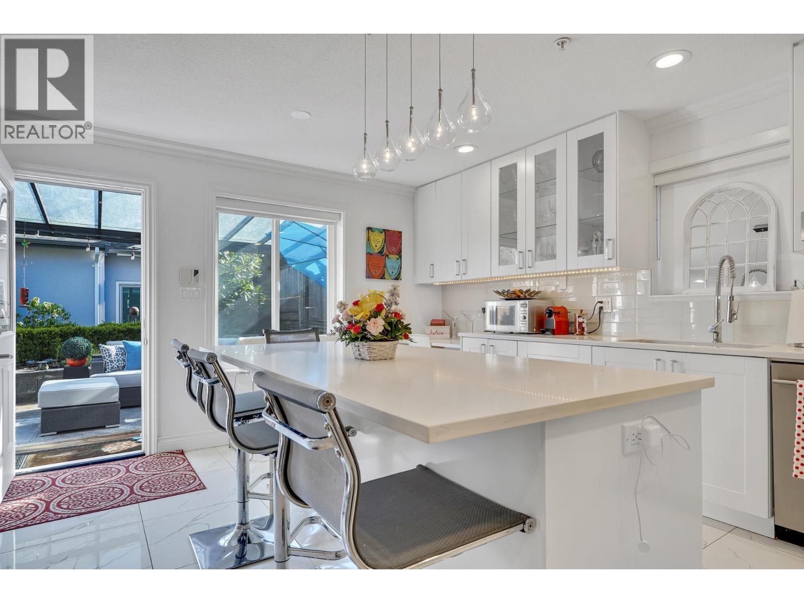 4218 W 10th Avenue, Vancouver, British Columbia  V6R 2H4 - Photo 11 - R3080967