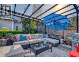 4218 W 10TH AVENUE, Vancouver, British Columbia